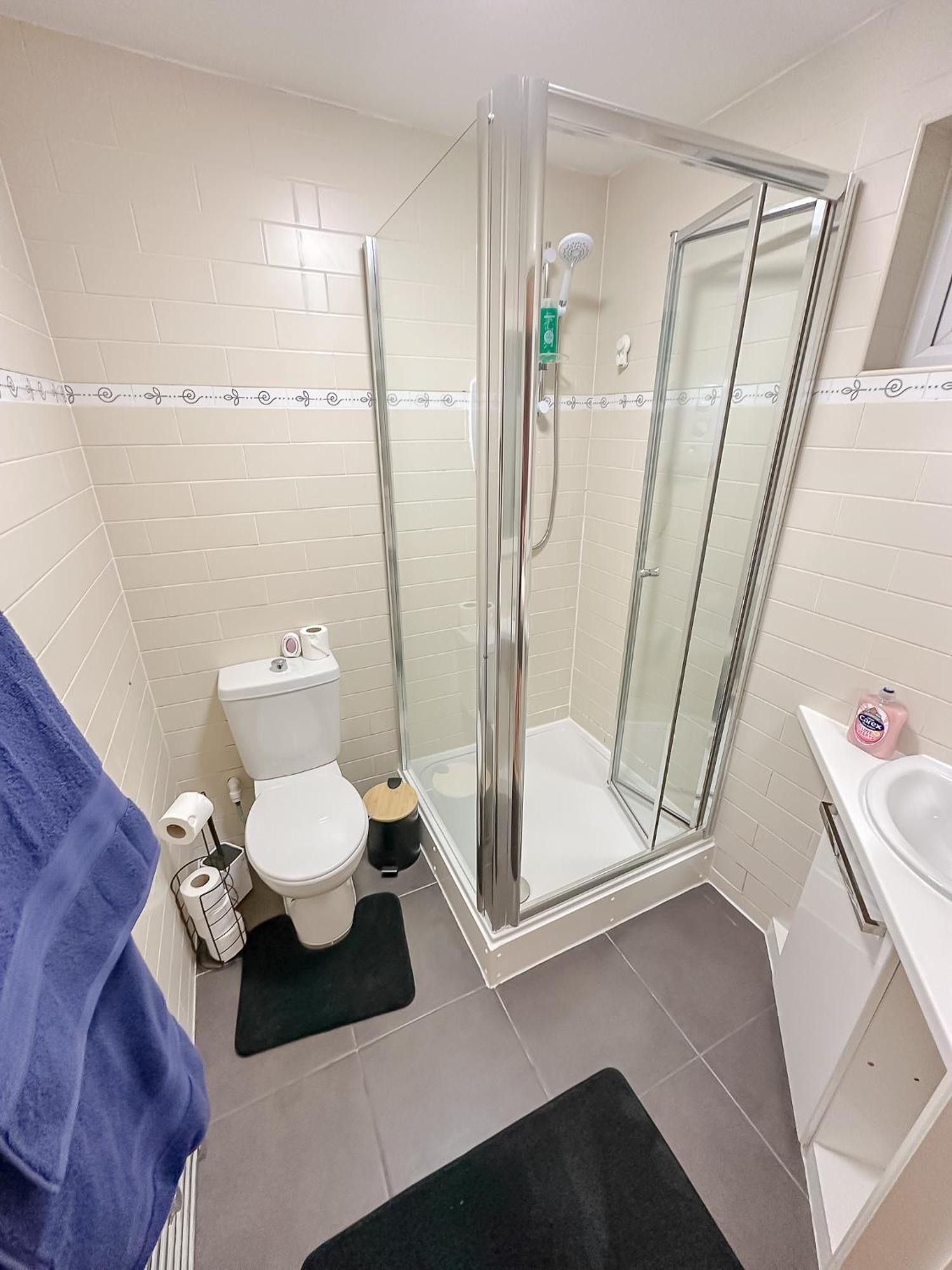 Stunning Studio Garden House - Free Wifi & Parking Hendon Bagian luar foto