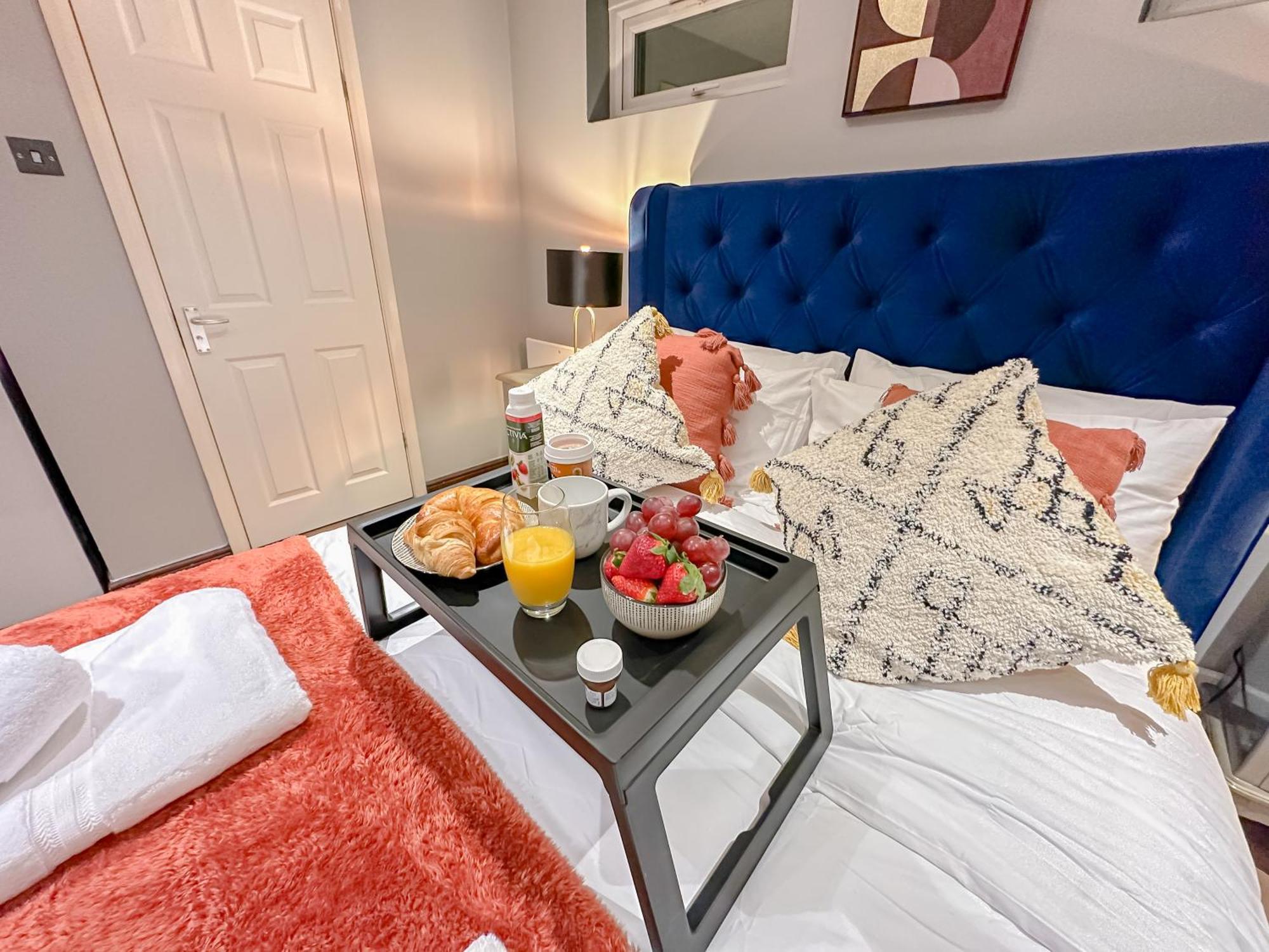 Stunning Studio Garden House - Free Wifi & Parking Hendon Bagian luar foto